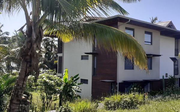 Appartement à vendre    3 pièces •  Cayenne