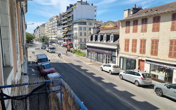 Appartement à vendre    2 pièces • 46,89 m2 Pau