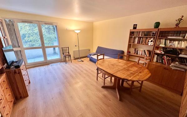 Appartement à vendre    3 pièces • 62 m2 Sevran