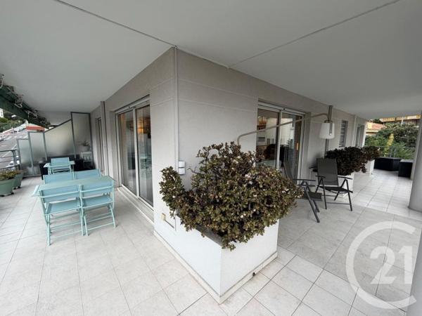 Appartement F3 à vendre  3 pièces - 81,70 m2 LE CANNET - 06