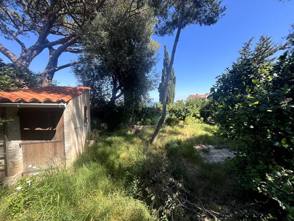 La Seyne sur mer Rare à la vente - Cabanon sur 448 m² de terrain