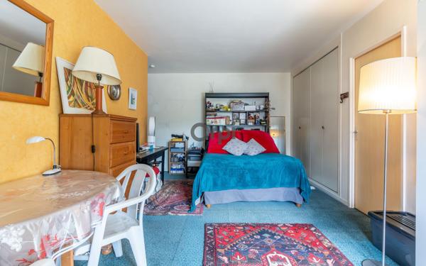 Appartement à vendre    1 pièce • 28,94 m2 Saint-Maurice