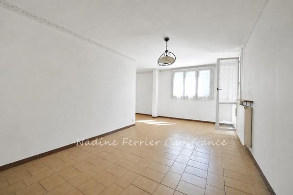 AIX-EN-PROVENCE – PIGONNET – Grand Appartement de 97 m² – 3 chambres