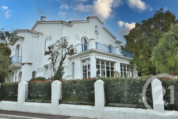 Maison à vendre  8 pièces - 254,96 m2 NICE - 06