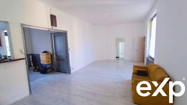 Sennecey-le-Grand (71) - Maison de 125m² dans parc arboré