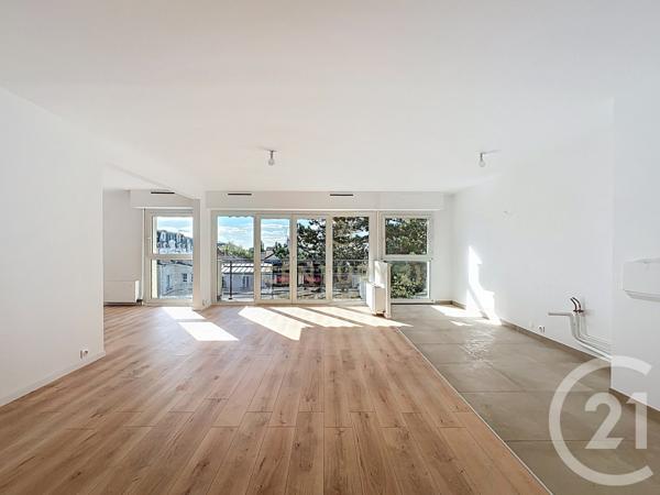 Appartement F5 à vendre  5 pièces - 80,40 m2 NOISY LE GRAND - 93