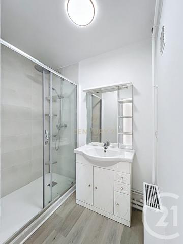 Appartement F5 à vendre  5 pièces - 80,40 m2 NOISY LE GRAND - 93