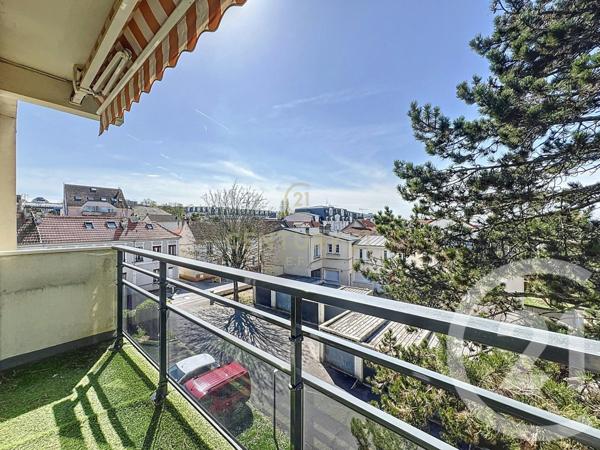 Appartement F5 à vendre  5 pièces - 80,40 m2 NOISY LE GRAND - 93