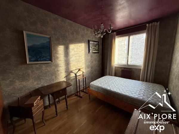 Appartement de type 5 avec cave et garage