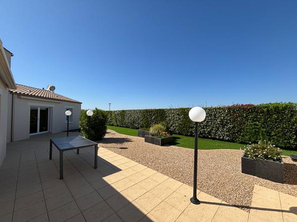 Maison Longeville Sur Mer 7 pièce(s)