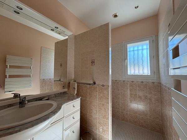 Maison Longeville Sur Mer 7 pièce(s)