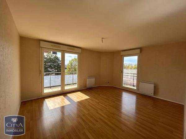 Appartement à louer 2 pièces 54.47m² Dijon (21000)