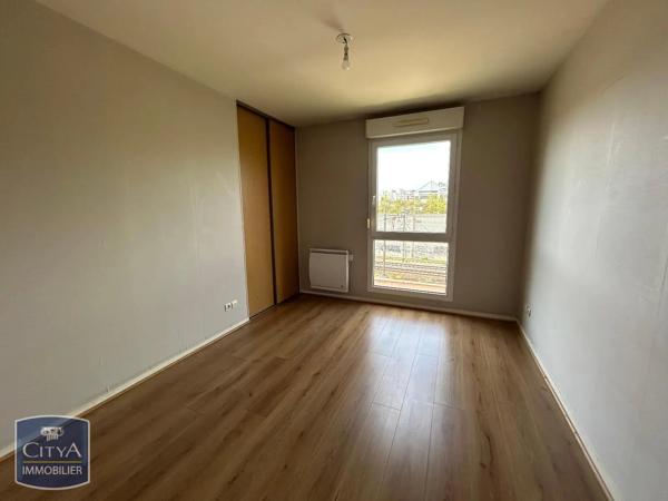 Appartement à louer 2 pièces 54.47m² Dijon (21000)