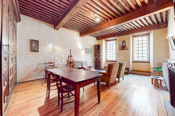 Immeuble commercial de 495 m²