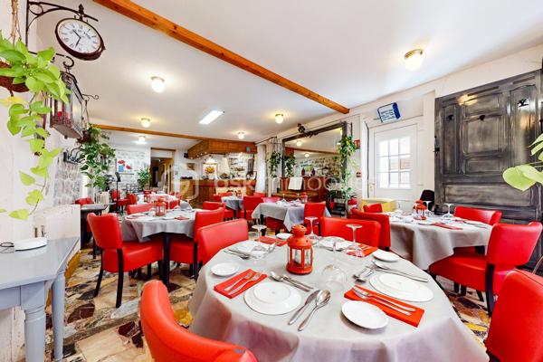 Immeuble commercial de 495 m²