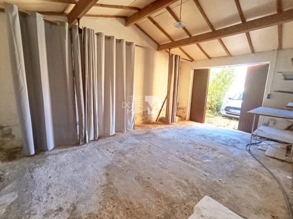 Maison - À vendre - 77 m² - SIX-FOURS-LES-PLAGES | The Door Man