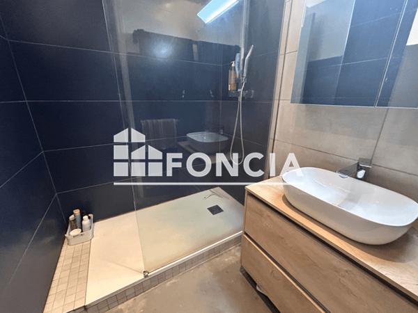 Location Appartement 3 pièces 62.55 m² - 16 RUE JEAN MARTIN Marseille 13005
