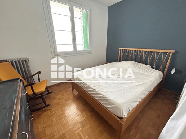 Location Appartement 3 pièces 62.55 m² - 16 RUE JEAN MARTIN Marseille 13005