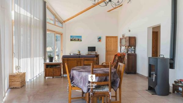 Maison d’architecte écologique et très économe en énergie