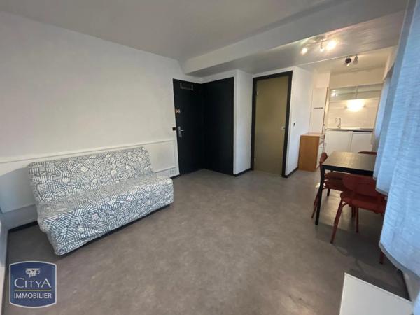 Appartement à louer 1 pièce 21.47m² Dax (40100)