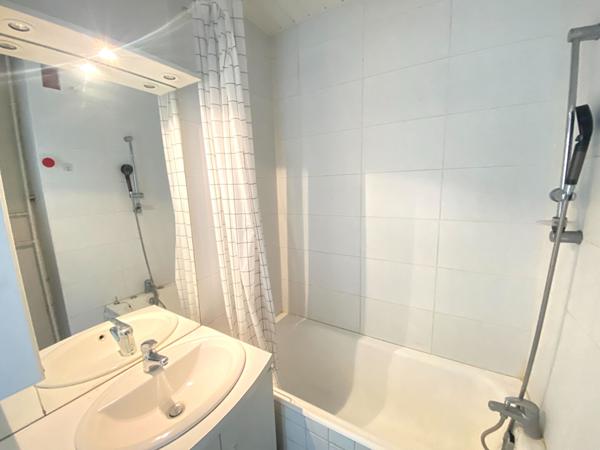 Appartement Dijon 4 pièce(s) 65.89 m2