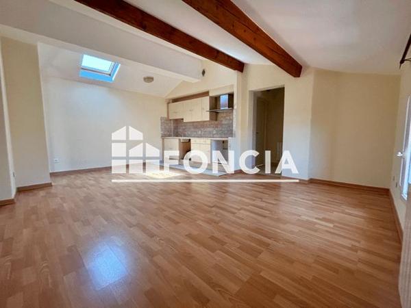 Location Studio 36.6 m² - 29 COURS DE LA REPUBLIQUE Narbonne 11100