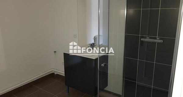 Location Appartement 2 pièces 43.63 m² - Morières-lès-avignon 84310
