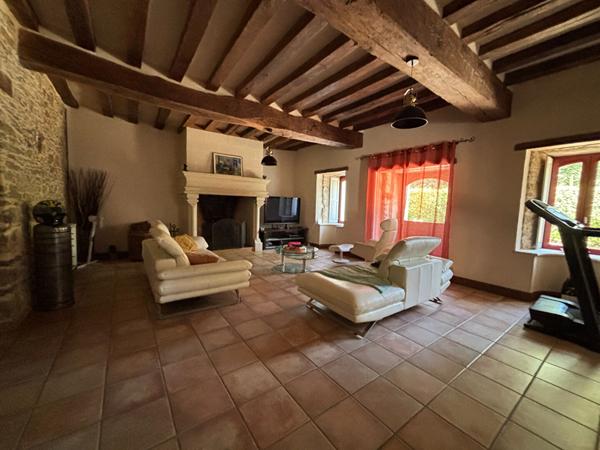 SEGRE EN ANJOU BLEU MAISON DE 294 M² , Segre SEGRE EN ANJOU BLEU MAISON DE 294 M² , Segre
