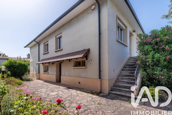 Maison à vendre 7 pièces 198,78 m² Bron
