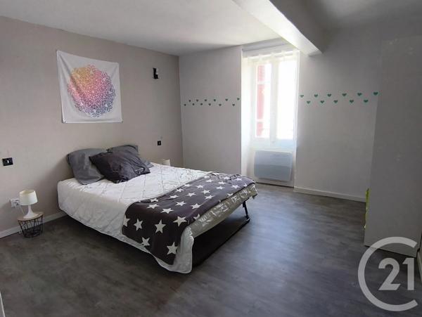 Maison à vendre  6 pièces - 102 m 2   PRAYOLS  - 09