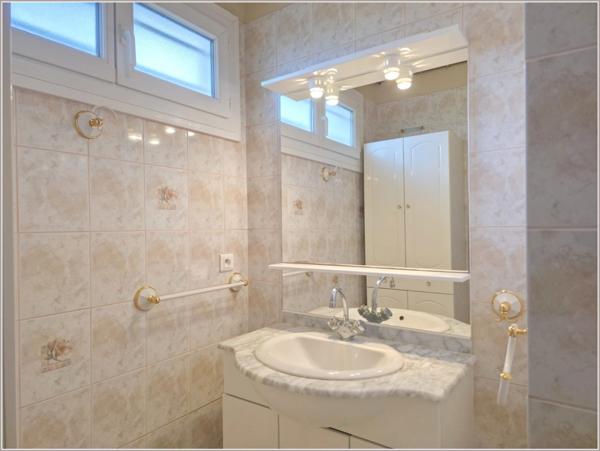 HANCHES (28) Pavillon familial de 1970 – 4 Chambres + Bureau – Vie de plain-pied possible, terrain clos 628 m², garage