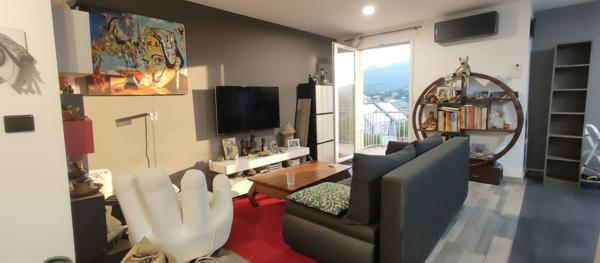 Saint-Laurent-du-Var – Centre-ville – 3 pièces transformé en 2 pièces rénové avec goût