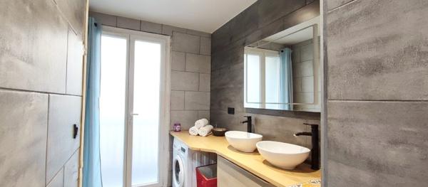 Saint-Laurent-du-Var – Centre-ville – 3 pièces transformé en 2 pièces rénové avec goût