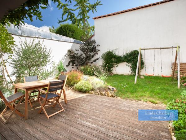 Maison de charme 5 pièces avec extérieur – Centre Saint-Nom-la-Bretèche