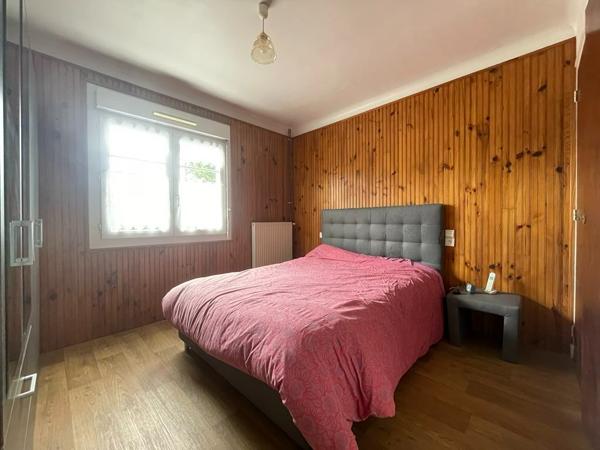 Maison Saint Lyphard 5 pièce(s)