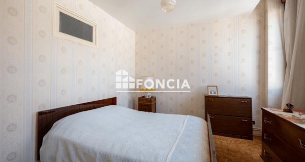 À vendre Maison 7 pièces 180 m² - Bordeaux 33300