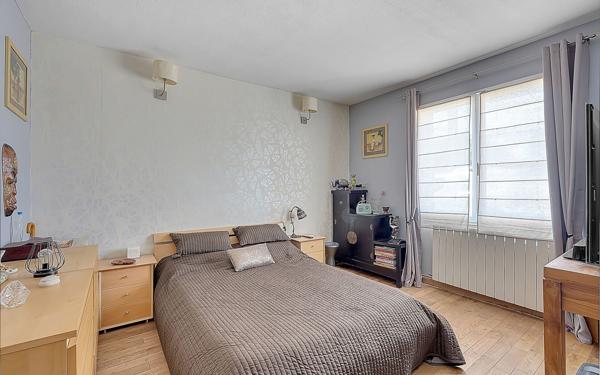 Maison à vendre    6 pièces • 215 m2 Cugnaux