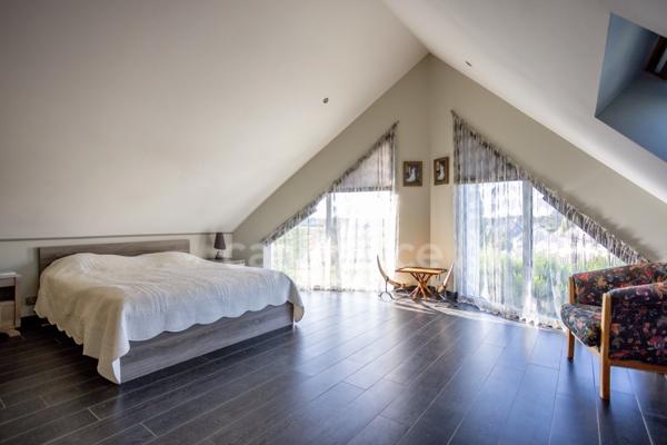Maison à vendre 10 pièces  (56)