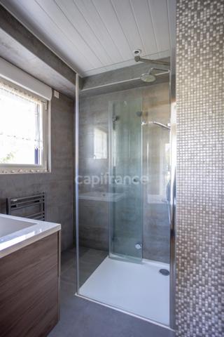 Maison à vendre 10 pièces  (56)