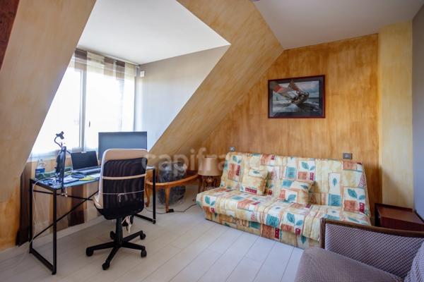 Maison à vendre 10 pièces  (56)