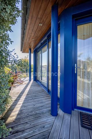 Maison à vendre 10 pièces  (56)