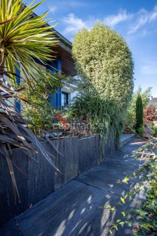 Maison à vendre 10 pièces  (56)