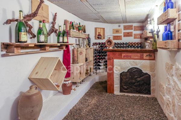 Maison à vendre 10 pièces  (56)