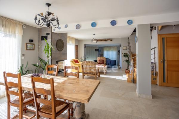 Maison à vendre 10 pièces  (56)