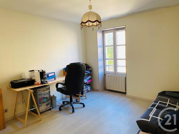 Appartement T3 à vendre  4 pièces - 97,34 m2 LE CHAMP ST PERE - 85