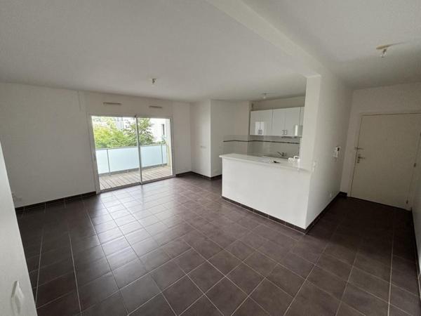 Appartement à louer 5 pièces - 96 m²