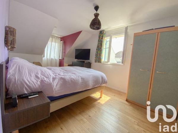 Maison 6 pièces de 110 m² à Cesson (77240)