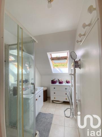 Maison 6 pièces de 110 m² à Cesson (77240)