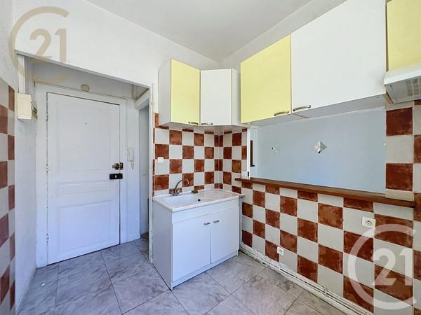 Appartement T2 à vendre  2 pièces - 29,50 m 2   SETE  - 34