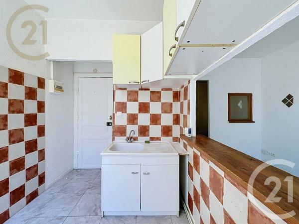 Appartement T2 à vendre  2 pièces - 29,50 m 2   SETE  - 34